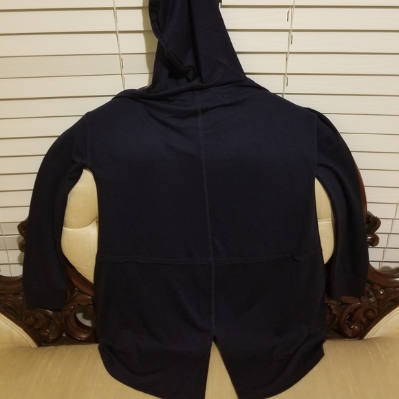 Cable and Gauge Blue Sweater - Picture 8 of 8